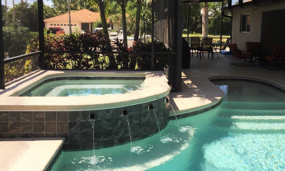 Trafalgar Villa | Villa American Eagle in Cape Coral