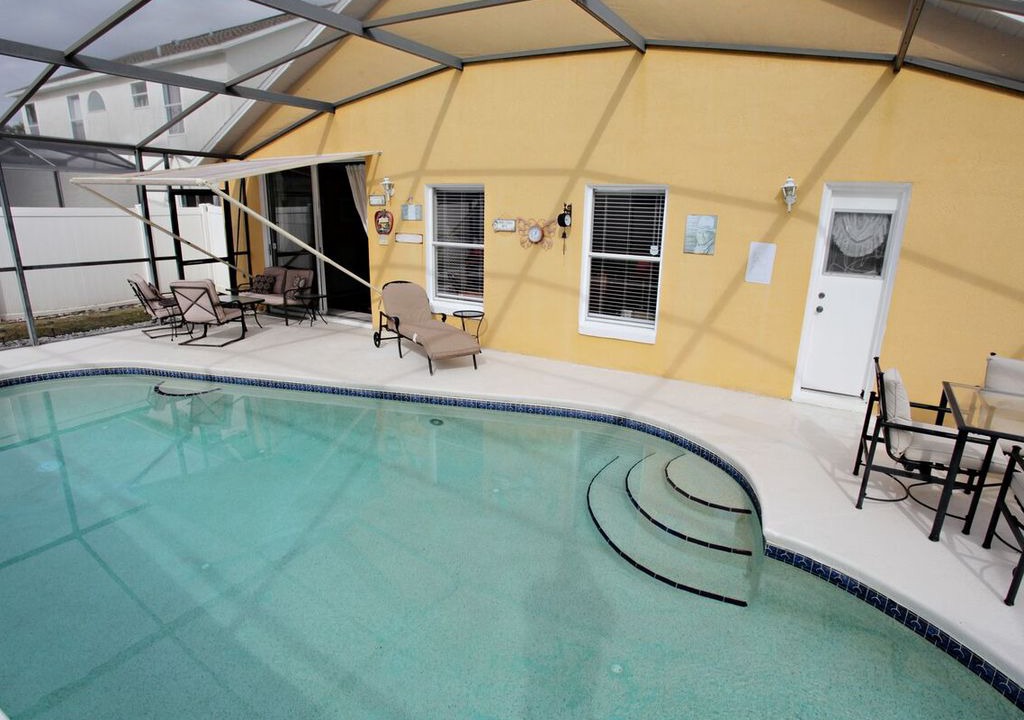 Creekside Villa | Villa with own South facing private pool. Close to Disney.