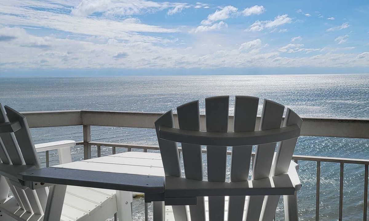 Garden City Condo | Water's Edge Resort 10th Floor