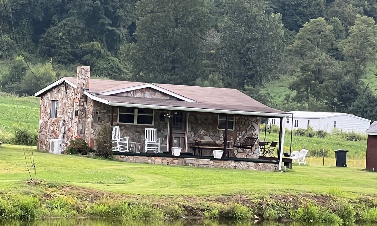 Barnardsville Cabin | Waterfront cabin with mountain views; 26 minutes to downtown Asheville.