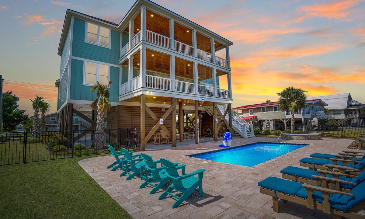 Inlet Harbour House | Waterfront Creek Front Home w/Pool & Private Dock for 20 Guests