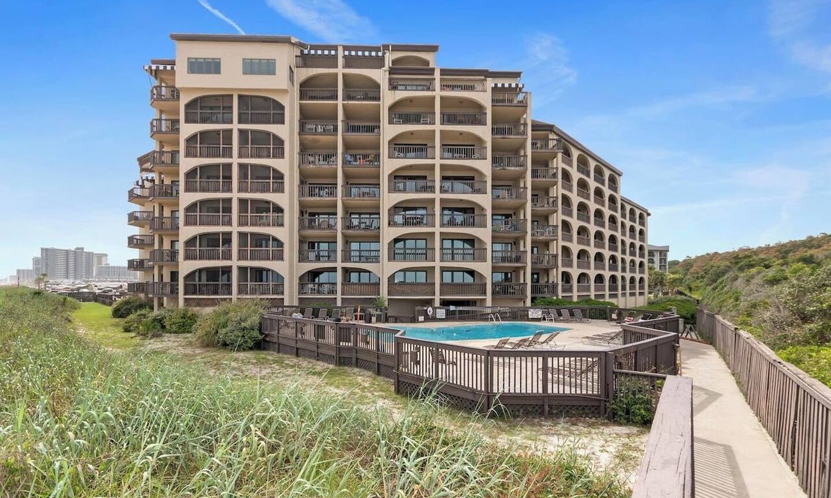 Arcadian Shores Condo | Waterfront *Extended Stay Discount* Pet Friendly