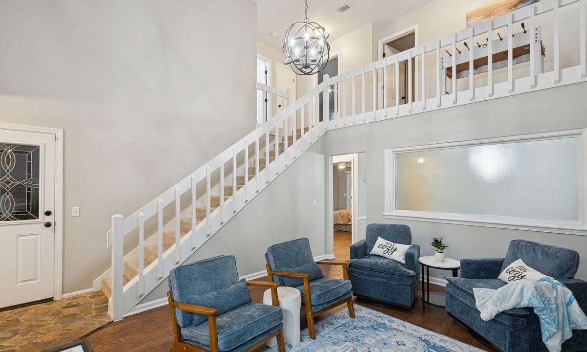 Savannah House | Welcome to Coastal Luxe – Where Southern Hospitality Meets Modern Luxury