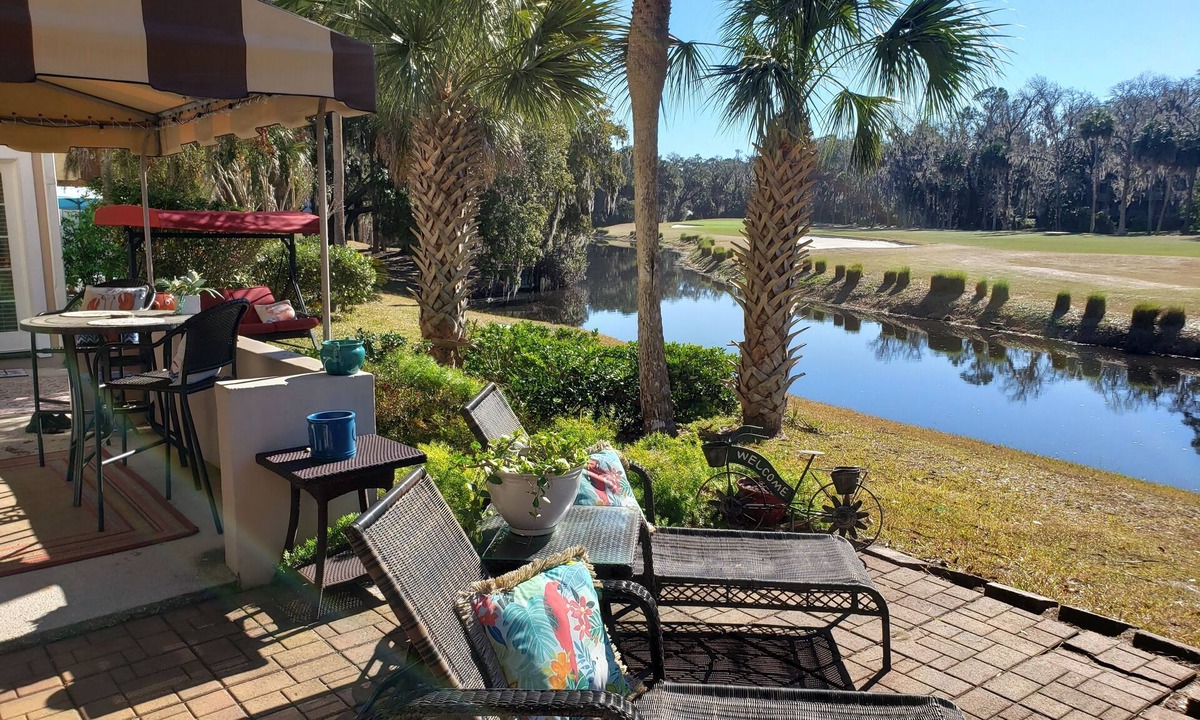 Shipyard Plantation Villa | Wildlife Watching! Lagoon & Golf view, beach gear included. Peaceful & Private!