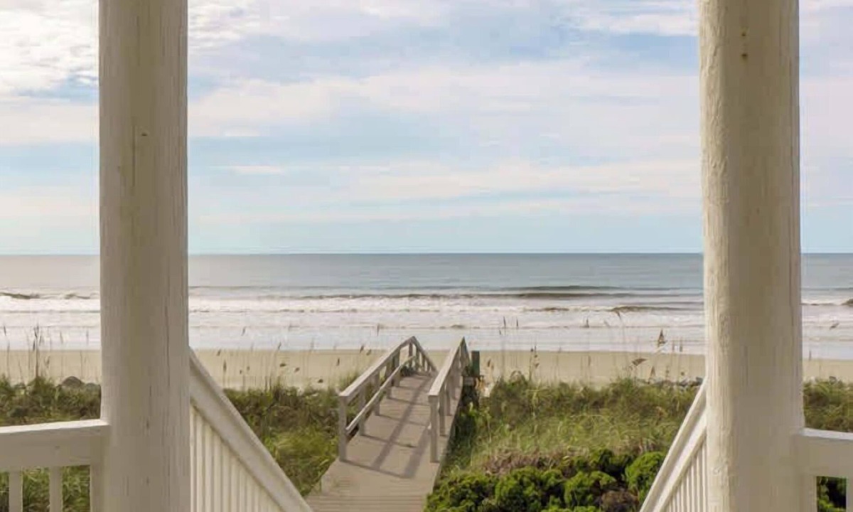 Saint Helena Island House | Windy Hill on Tarpon Beachfront
