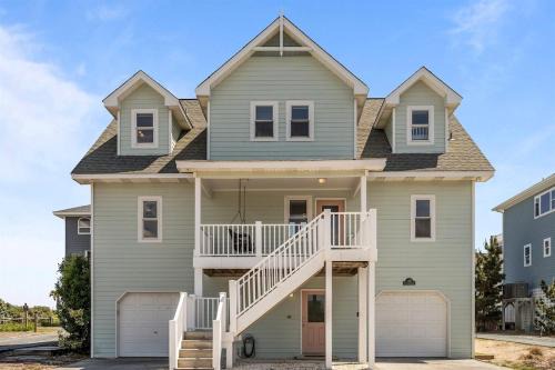 Village of Stump Sound Apartment | Wyndy Island- Pet Friendly, Oceanfront, Pool, Tennis