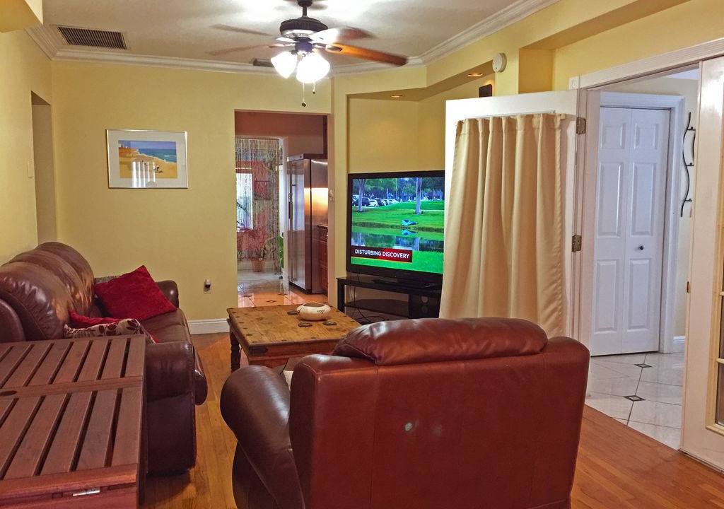 Royal Poinciana House | Your Home Away From Home (2br/1ba, pool, clean and cozy, local owners)