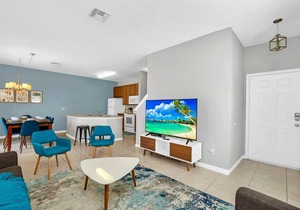 Bella Vida Townhome: Private Pool & Mickey Room