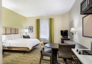 Candlewood Suites Virginia Beach-Norfolk