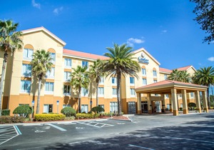 Comfort Inn & Suites Orlando North