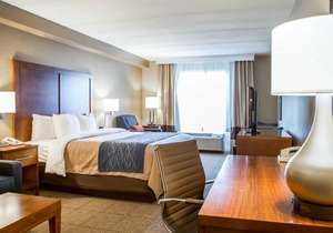 Comfort Inn & Suites Orlando North