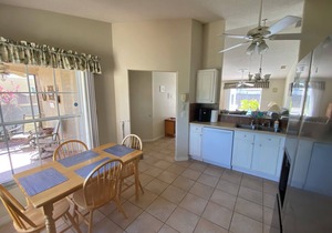 House in Indian Point with 3 bedrooms 2 bathrooms and pool
