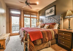 Lone Eagle 3001 by SummitCove Vacation Lodging in Keystone