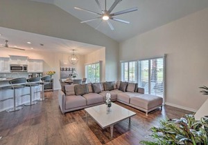Modern Naples Home w/Amenity Access!