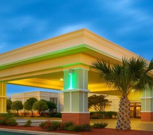 Holiday Inn Lumberton Ihg Hotel 