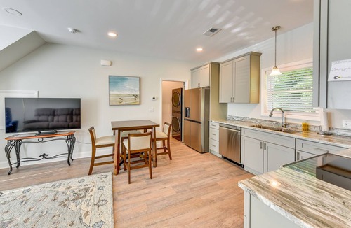 Bluffton Apartment | < 1/2 Mi to Old Town: Cozy Bluffton Getaway