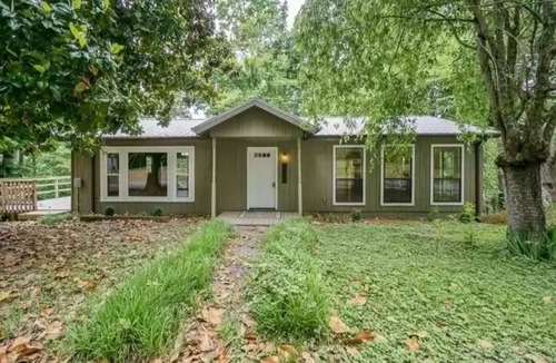 Celina House | 1/4 mile from Holly Creek Marina-2700 sq ft split level cottage Walkout basement
