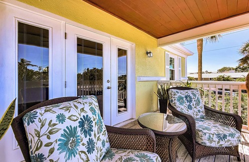 Coquina Key Condo | 1-bedroom on the water with great amenities