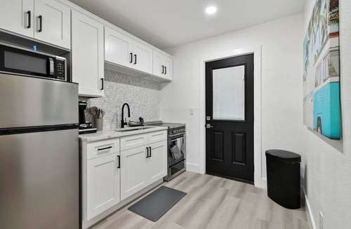 Treasure Island Apartment | 1 Bedroom Treasure Island Getaway