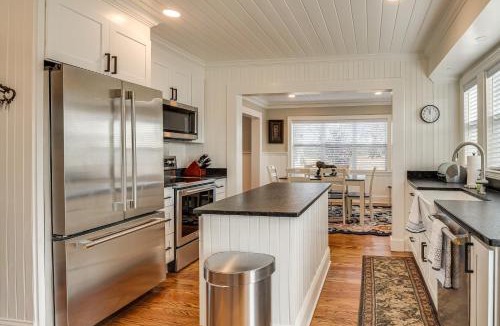 Lewisburg House | 1 Block to Dtwn Lewisburg! Quiet Home w/Decks