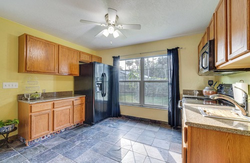 Sanford Apartment | 1 Mi to Historic Dtwn Sanford! Pet-Friendly Unit