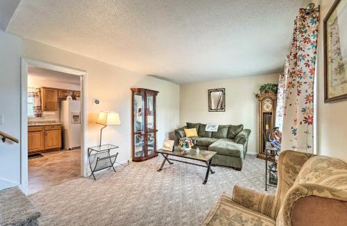 McCutcheon Field House | 1 Mi to MCAS New River: Peaceful Home w/Patio