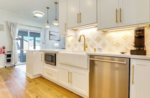 Bluffton House | 1 Mi to River! Relaxing Family Home in Bluffton
