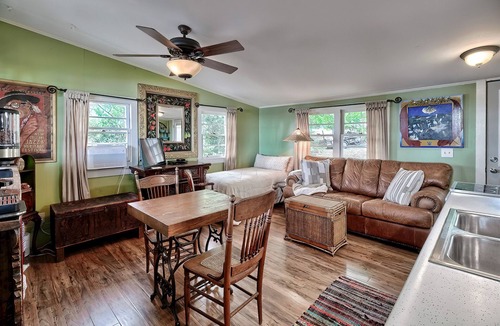 Ridgeway Cabin | 1 queen bedroom - 1 bath - plus twin bed and fold-out sofa bed