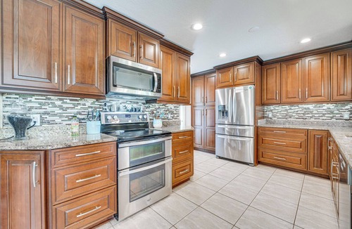 Orlando House | 10 Mi to Disney World: Lakeside Orlando Getaway