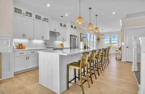 Wilmington Beach House | 10BR Beach Retreat w/HotTub/BBQ/Parking-Sleeps 30!