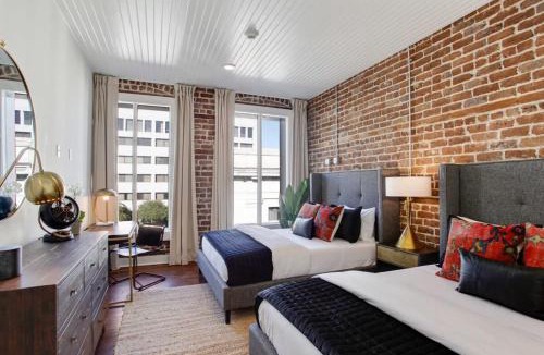 Historic District - North House | 10BR Downtown Savannah Combo Walk to Nightlife