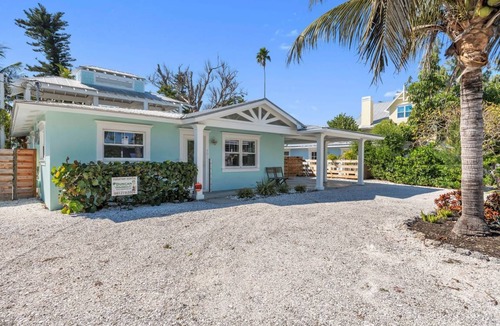 Anna Maria House | 126 m² House ∙ 3 bedrooms ∙ 6 guests