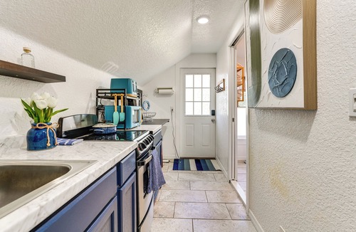 Northwest Orlando House | 13 Mi to Wekiwa Springs: Rustic Cabin on 8 Acres