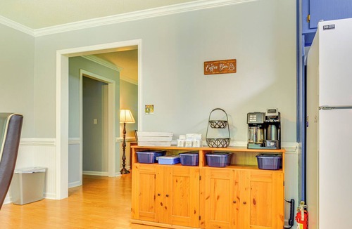 Fuquay-Varina House | 15 Mi to Raleigh: Dog-Friendly Home w/Fire Pit!