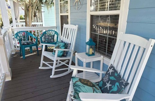 Port Royal House | 16th and Paradise - 2 Miles From Parris Island!