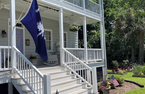 Historic District House | 1874 House. Walk Everywhere. Pets Welcome.
