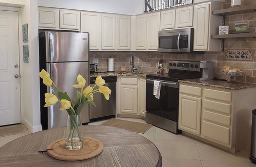 Fort Pierce Condo | 1Bedroom Paradise Vacation Rental in Ocean Village