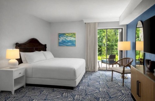 Wesley Chapel Hotel | 1BR King | Saddlebrook Resort | Car-Free Village, Airport Shuttle
