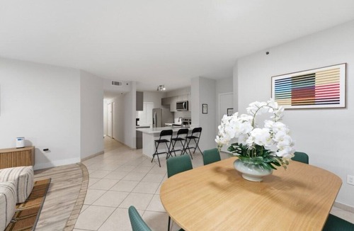 Aventura Apartment | 2 BD/2 BA/The Yacht Club at Aventura (8-108)