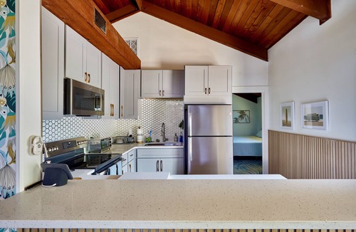 Indian River Estates House | 2 Bdrm Treasure Coast Bungalow Near to the Beach