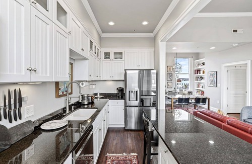 City Center Apartment | 2-Bed 2-Bath Condo- Free Parking! - Downtown - Housekeeping & Utilities Included