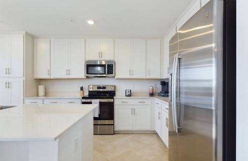 Immokalee Condo | 2-bedroom, 2-bath LUX condo with Golf, Spa, Pool, Hot tub + more