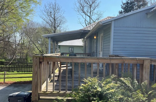 Athens House | 2-bedroom Athens house near downtown and campus