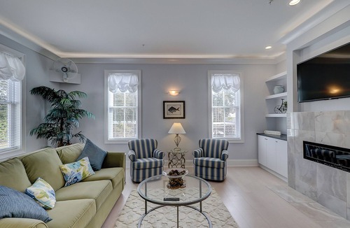 Old Town Bluffton Condo | 2 Bedroom Condo in Old Town Bluffton 2nd floor