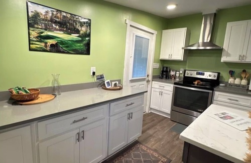 Harlem House | 2-bedroom house in welcoming Harlem