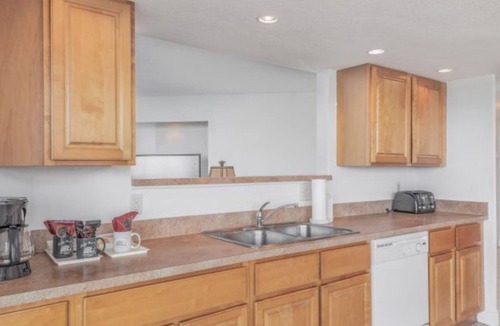 Hutchinson Island South Condo | 2 Bedroom Oceanfront Condo at Turtle Reef Club, Jensen Beach!