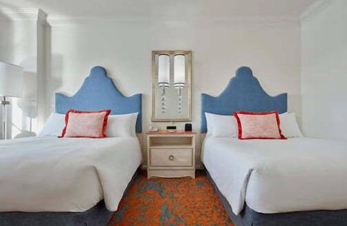 Florida Center Hotel | 2-Bedroom Suite at a 4⭐️ Hotel