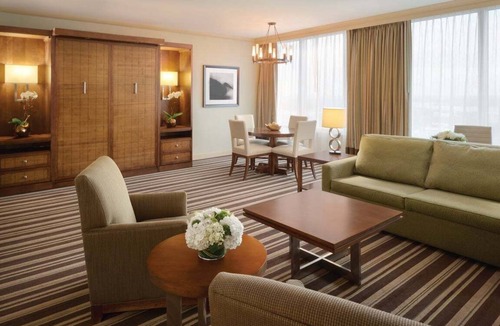 Florida Central Atlantic Coast Hotel | 2 Connecting Suites at a 4.5⭐️ Hotel