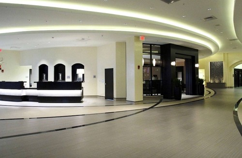 Short Pump Hotel | 2 Connecting Suites at a 4⭐️ Hotel