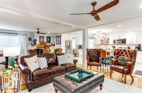 Aiken House | 2 Mi to Historic Horse District: Dog-Friendly Home
